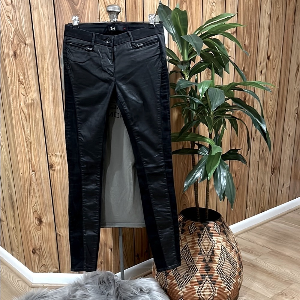 3X1 - EUC Chic & Stylish Black Women's Pants